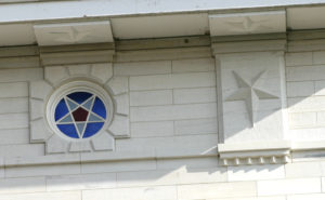 Nauvoo-entablature1
